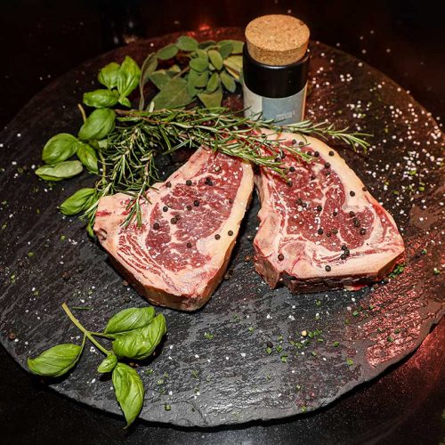 Rib-Eye-Steaks mit Fettmaserung